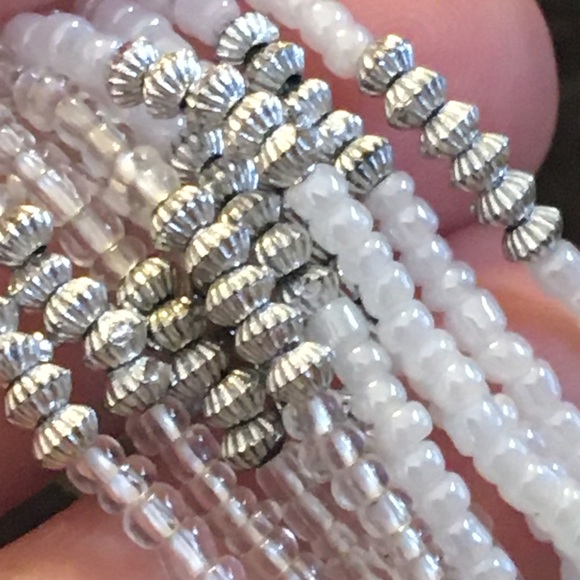 Vintage repurpose multi strand seed bead necklace - Picture 9 of 10